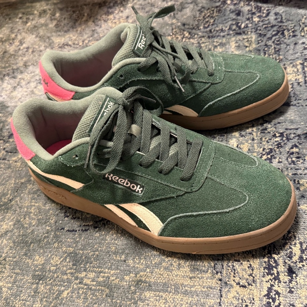 Reebok 8.5 Forte Lounger Women's Sneakers Green Pink White Sneakers NwoB - Picture 4 of 11